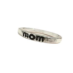 Silver “mom” Minimalist Ring
